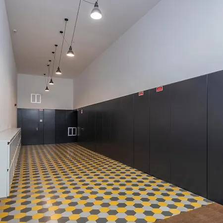 Spacious 3Bdr Apartment With Balcony By Lovelystay * Lisbon