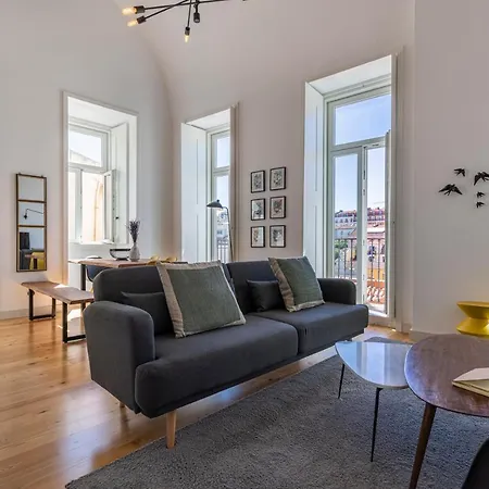 Glamorous 3bdr In Center By Lovelystay Apartment