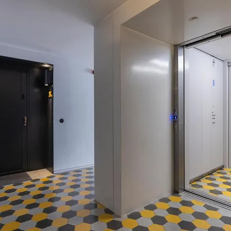 Glamorous 3bdr In Center By Lovelystay Appartement Lissabon