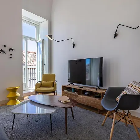 Apartment Glamorous 3bdr In Center By Lovelystay Lissabon