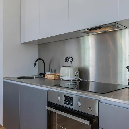 Lejlighed Spacious 3Bdr Apartment With Balcony By Lovelystay Lisboa