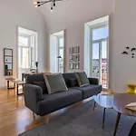 Glamorous 3bdr In Center By Lovelystay 公寓