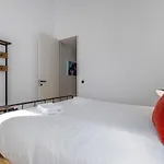 Glamorous 3bdr In Center By Lovelystay 公寓